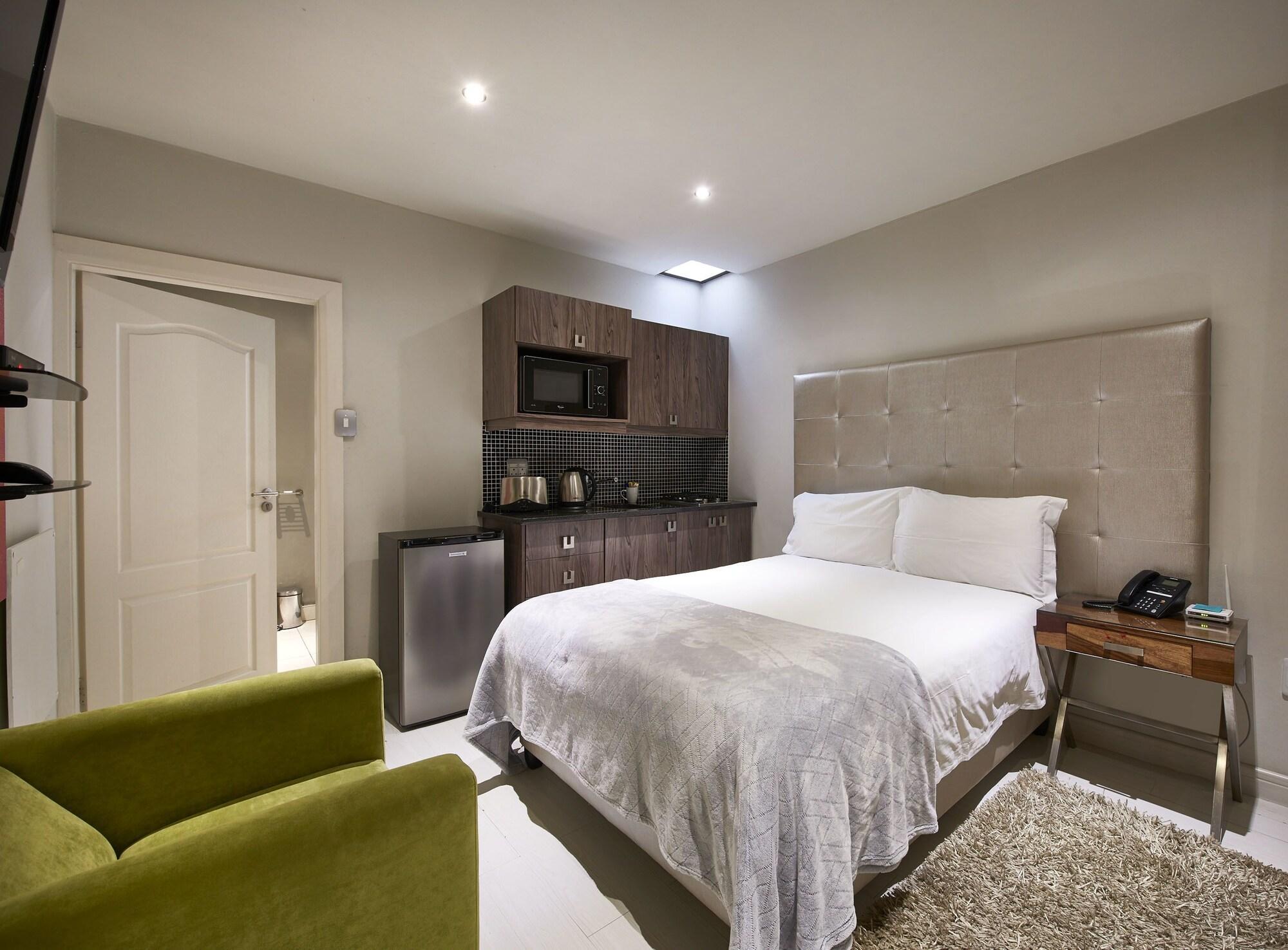 Dynasty Forest Sandown Self Catering Hotel Johannesburg Buitenkant foto